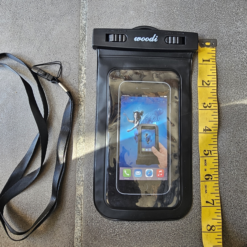 Woodi Black Waterproof Phone Pouch with Lanyard